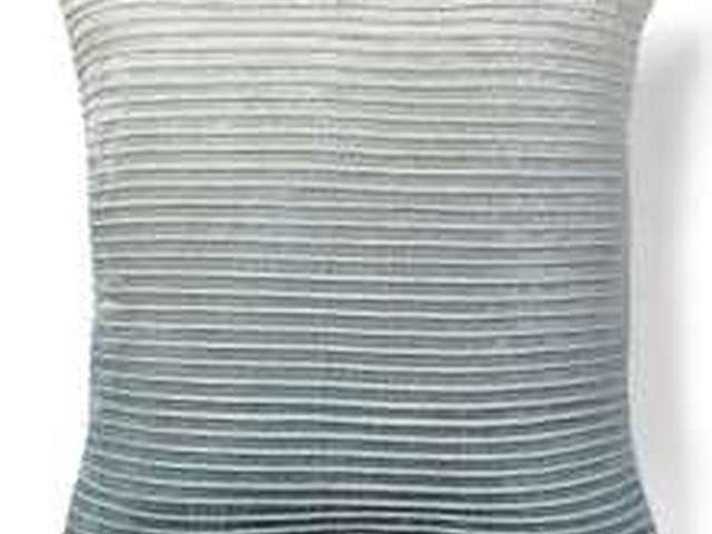 Fade Out Velvet Pillow Blue