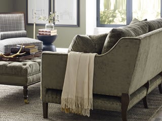 taylor king 1720-03 downing sofa